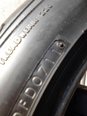 215/45R17 BRIDGESTONE TURANZA ER001  มี 2 เส้น TEL.081-427-3941