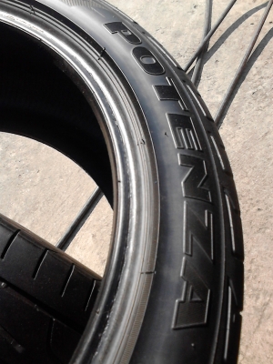 215/45R17 BRIDGESTONE TURANZA ER001  มี 2 เส้น TEL.081-427-3941