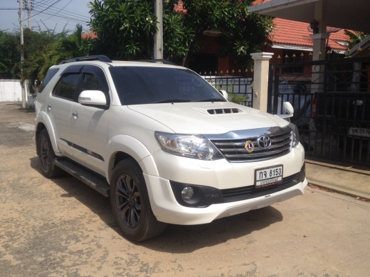 Toyota Fortuner TRD 3L