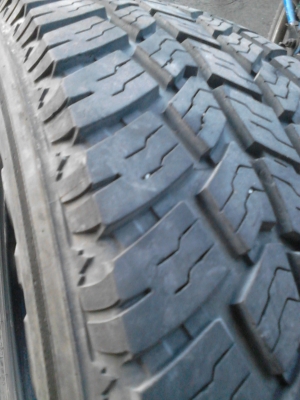 235/65R17 ROADSTONE ROADIAN ATII ชุด 4 เส้น ปี 2012 ชุด 4 เส้น TEL.081-427-3941 235/65R17 ROADSTONE ROADIAN ATII ชุด 4 เส้น ปี 2012 ชุด 4 เส้น TEL.081-427-3941
