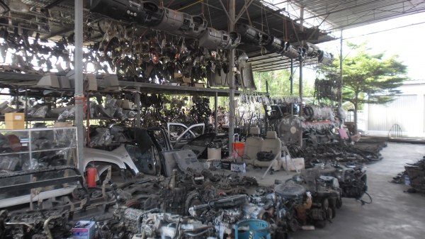 ขายหัวเก๋งมาสด้าไฟเตอร์เปิดแคบครบๆ45,000บ.