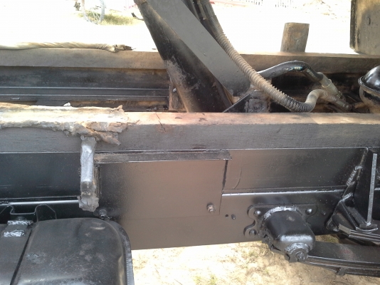 คุณ สุทิสา จ.สมุทธสาคร รับรถกลับเเล้ว ขอบคุณครับ  ขาย6ล้อดั้มFB112 ห้างแท้ 117เเรง สภาพสวยเดิม 100\% พร้อมใช้งานทุกระบบ F หน้า-หลัง ยาง 8.25 เล่มพร้อมโอน ต่อรองได้