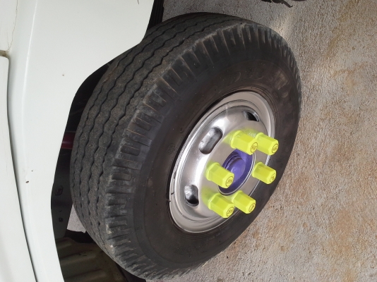 คุณ สุทิสา จ.สมุทธสาคร รับรถกลับเเล้ว ขอบคุณครับ  ขาย6ล้อดั้มFB112 ห้างแท้ 117เเรง สภาพสวยเดิม 100\% พร้อมใช้งานทุกระบบ F หน้า-หลัง ยาง 8.25 เล่มพร้อมโอน ต่อรองได้