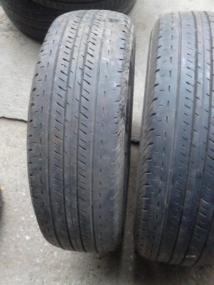 215/70R15 BRIDGESTONE DURAVIS R611 มี 3 เส้น  TEL.081-427-3941