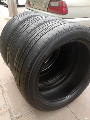 215/50R17 BRIDGESTONETURANZA GR-90 ปี2012  มี 3 เส้น TEL.081-427-3941