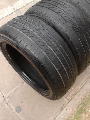 215/50R17 BRIDGESTONETURANZA GR-90 ปี2012  มี 3 เส้น TEL.081-427-3941