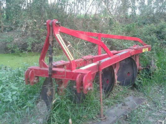 ยันม่าร์ 453T ปี52 อุปกรณ์ 3 ชิ้นเล่มทะเบียนพร้อมครับ