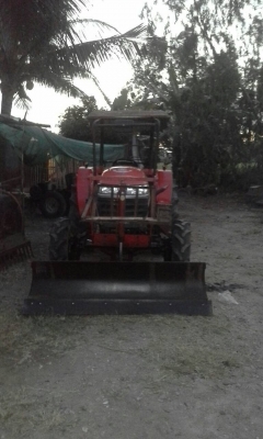 ยันม่าร์ 453T ปี52 อุปกรณ์ 3 ชิ้นเล่มทะเบียนพร้อมครับ