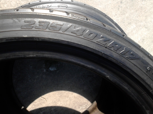 235/40R17 YOKOHAMA DNA GP GRANDPRIX  มี 2 เส้น TEL.081-427-3941