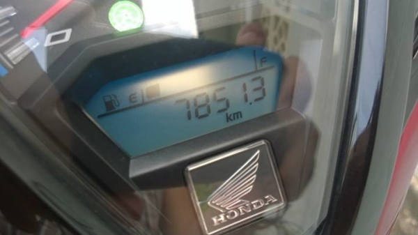 Click125 2014 ตัวTOP ideling วิ่ง 7000 ขายถูกๆ ส่งฟรี ต่อรองได้จ้า Click125 2014 ตัวTOP ideling วิ่ง 7000 ขายถูกๆ ส่งฟรี ต่อรองได้จ้า