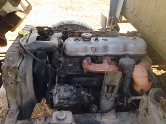 ขายหกล้อ ISUZU-KS32 มีภาพวีดีโอ เครื่อง 110 แแรงม้า หัวยกได้ กระบะยาว 5.ม ราคา 188,000 บาท พวงมาลัยเ