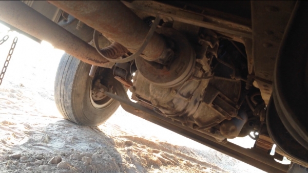 ขายหกล้อ ISUZU-KS32 มีภาพวีดีโอ เครื่อง 110 แแรงม้า หัวยกได้ กระบะยาว 5.ม ราคา 188,000 บาท พวงมาลัยเ
