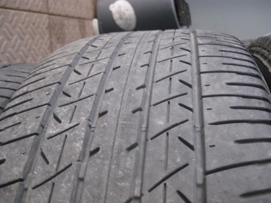 ขายยาง 215/55R17  ปี 12 ชุด 4 เส้น2000