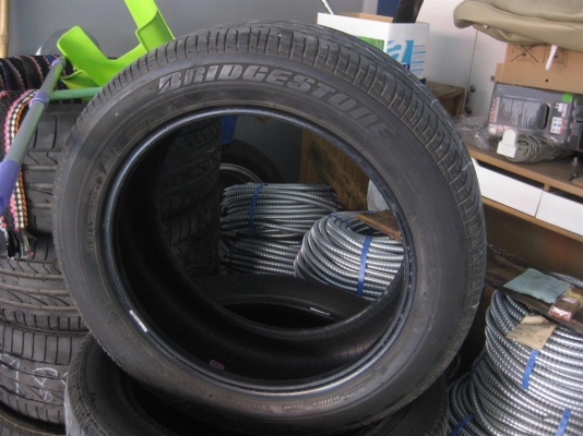 ขายยาง 215/55R17  ปี 12 ชุด 4 เส้น2000