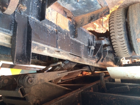 ขายด่วน รถหกล้อดั้มพ์ KM310 สภาพดี ไม่มีเล่มทะเบียน ขายด่วน รถหกล้อดั้มพ์ KM310 สภาพดี ไม่มีเล่มทะเบียน