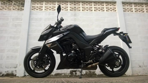 ปรับราคา Z1000 2012 วิ่งน้อยสุดใน 3 โลก 3,000 กิโล ขายถูก ส่งฟรี ต่อรองได้