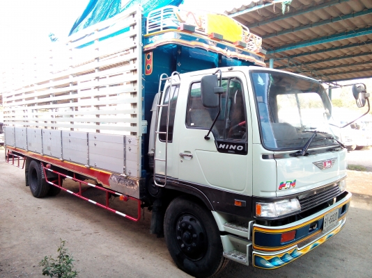 6 ล้อใหญ่  HINO  *สิงห์ไฮเทค*  FF3H  195 แรงม้า  * ยาว 7.20 ม.*  รถสวยเดิม+สวยจริง+พร้อมใช้งาน * รถห้างแท้ * มีเล่มพร้อม *
