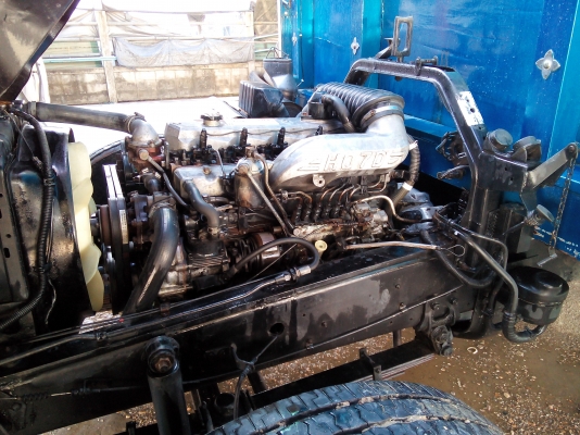 6 ล้อใหญ่ HINO *สิงห์ไฮเทค* FF3H 195 แรงม้า * ยาว 7.20 ม.* รถสวยเดิม+สวยจริง+พร้อมใช้งาน * รถห้างแท้ * มีเล่มพร้อม * 6 ล้อใหญ่ HINO *สิงห์ไฮเทค* FF3H 195 แรงม้า * ยาว 7.20 ม.* รถสวยเดิม+สวยจริง+พร้อมใช้งาน * รถห้างแท้ * มีเล่มพร้อม *