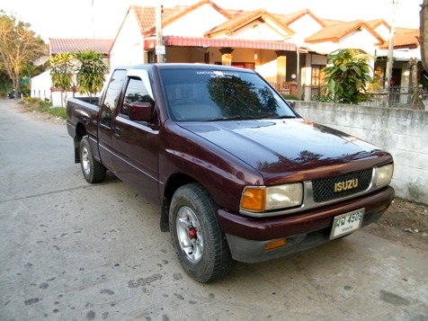 !!! ขายด่วน อีซูซุ TFR มังกรทอง 90 HP ปี 35 พวงมาลัเพาเวอร์ เครื่องดีแน่นๆ สีสวย