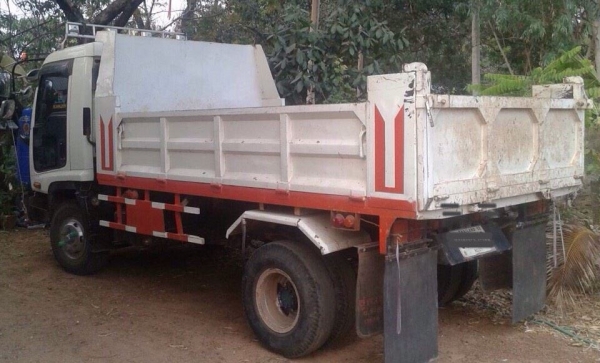 **940,000 บ.ต่อรอง**ขายDECA 210 6ล้อดั้มดิน5คิว สวยๆ ISUZU DECA NRR 6HH1-210HP เครื่อง แน่นๆ แห้งดี แรง ไม่มีเยิ้ม เกียร์เข้างายไม่หลุด ช่วงล่างใหญ่ Fหน้า-หลัง คัสซีสวยๆ เดิมๆ ไม่ปะไม่ดาม ไม่มีบวมครับ กระบะดั้มเหล็ก5ตัน3.60ม.ยิงหน้า สภาพดี พื้นดีข้างสวยไม **940,000 บ.ต่อรอง**ขายDECA 210 6ล้อดั้มดิน5คิว สวยๆ ISUZU DECA NRR 6HH1-210HP เครื่อง แน่นๆ แห้งดี แรง ไม่มีเยิ้ม เกียร์เข้างายไม่หลุด ช่วงล่างใหญ่ Fหน้า-หลัง คัสซีสวยๆ เดิมๆ ไม่ปะไม่ดาม ไม่มีบวมครับ กระบะดั้มเหล็ก5ตัน3.60ม.ยิงหน้า สภาพดี พื้นดีข้างสวยไม