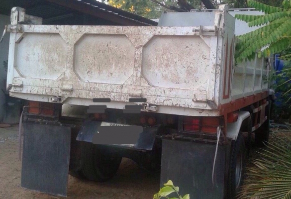 **940,000 บ.ต่อรอง**ขายDECA 210 6ล้อดั้มดิน5คิว สวยๆ ISUZU DECA NRR 6HH1-210HP เครื่อง แน่นๆ แห้งดี แรง ไม่มีเยิ้ม เกียร์เข้างายไม่หลุด ช่วงล่างใหญ่ Fหน้า-หลัง คัสซีสวยๆ เดิมๆ ไม่ปะไม่ดาม ไม่มีบวมครับ กระบะดั้มเหล็ก5ตัน3.60ม.ยิงหน้า สภาพดี พื้นดีข้างสวยไม **940,000 บ.ต่อรอง**ขายDECA 210 6ล้อดั้มดิน5คิว สวยๆ ISUZU DECA NRR 6HH1-210HP เครื่อง แน่นๆ แห้งดี แรง ไม่มีเยิ้ม เกียร์เข้างายไม่หลุด ช่วงล่างใหญ่ Fหน้า-หลัง คัสซีสวยๆ เดิมๆ ไม่ปะไม่ดาม ไม่มีบวมครับ กระบะดั้มเหล็ก5ตัน3.60ม.ยิงหน้า สภาพดี พื้นดีข้างสวยไม