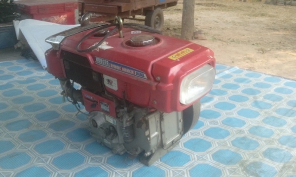 ต้องการขายรถไถนาเก่าเก็บ