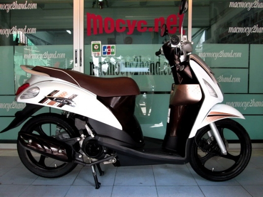 LET'S ตัวท็อปล้อแมกช์ สีขาวนํ้าตาล รถเดือน สิงหาคม.ปี57 ไมล์ 6746โล รุ่นใหม่หัวฉีด ของแถม 3 รายการ 24900