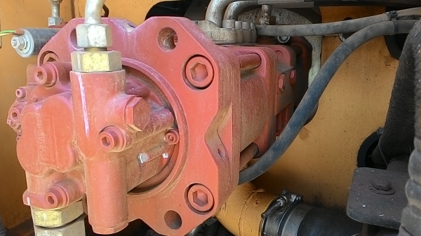 ขายแบคโฮ LUIGONG 915D