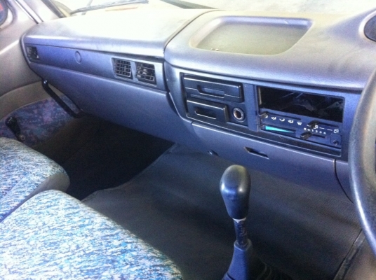 ขายด่วนหัวลาก10ล้อUD320 ขายด่วนหัวลาก10ล้อUD320