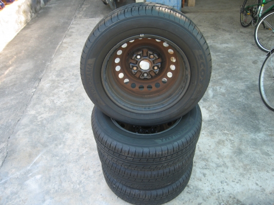 ขายยางพร้อมกะทะขอบ15   195/65/15   5รู