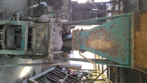 ขายเครื่องปั้นอิฐบล๊อคแบบสายพาน ขายเครื่องปั้นอิฐบล๊อคแบบสายพาน