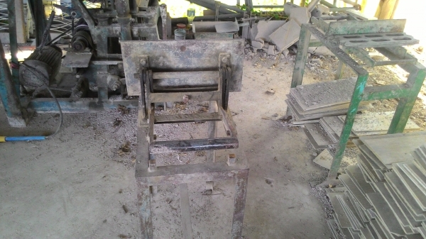 ขายเครื่องปั้นอิฐบล๊อคแบบสายพาน ขายเครื่องปั้นอิฐบล๊อคแบบสายพาน