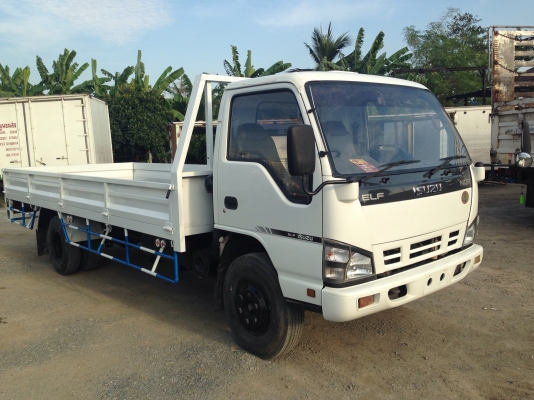 6ล้ออีซูซุNQR/150HPยาว5.50เมตร