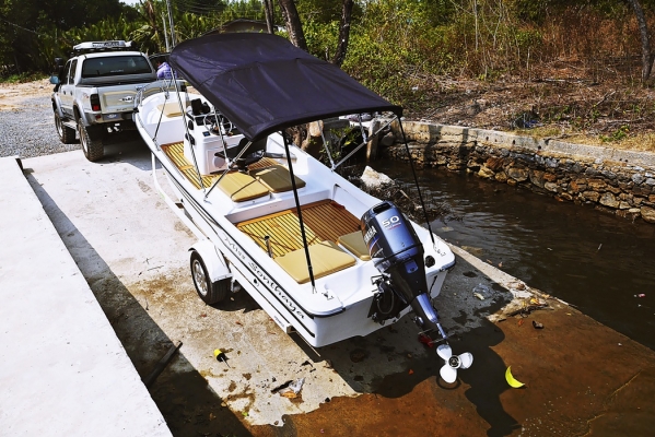 ขายเรือYamaha17ft.เครื่องYamaha 50fourหัวฉีดพร้อมเล่น
