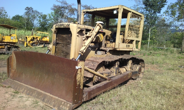 ขายด่วนรถแทร็กเตอรCATD7Fรถสวยพร้อมใช้งานไมมีเอกสาร