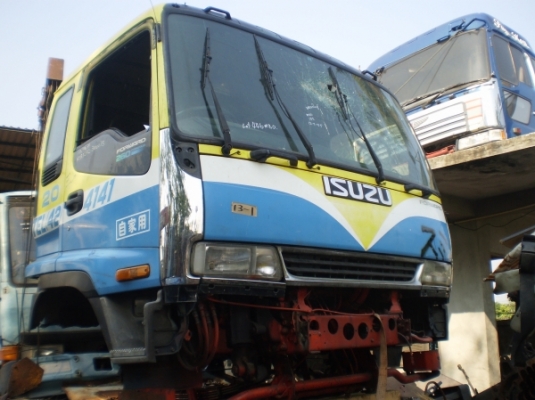 รถบัส แชสซีใหญ่ ISUZU 200 นำไปต่อเป็นรถ บรรทุก ดีคับ