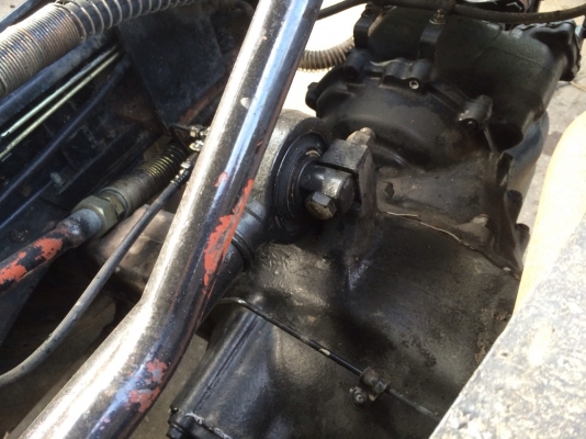 ขายด่วนเม็กก้า 260แรง ดั้มเนียมเกษตรอู่ธวัชชัยการช่าง รถสวยมาก