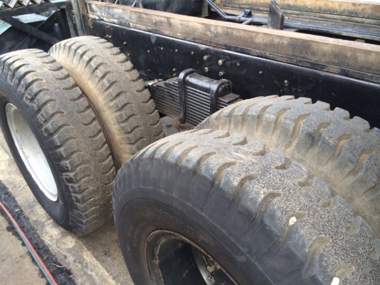 ขายด่วนเม็กก้า 260แรง ดั้มเนียมเกษตรอู่ธวัชชัยการช่าง รถสวยมาก