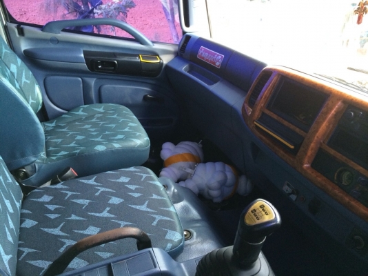 ขายด่วนเม็กก้า 260แรง ดั้มเนียมเกษตรอู่ธวัชชัยการช่าง รถสวยมาก