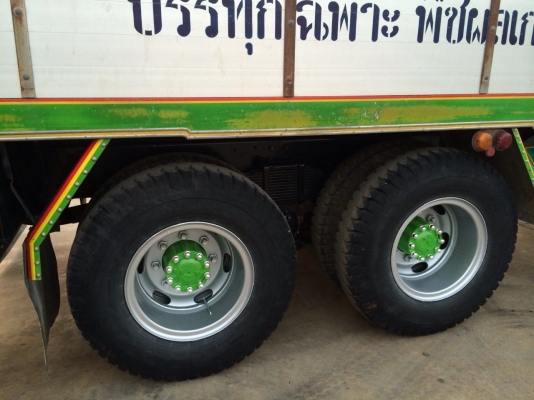 ขายด่วนเม็กก้า 260แรง ดั้มเนียมเกษตรอู่ธวัชชัยการช่าง รถสวยมาก