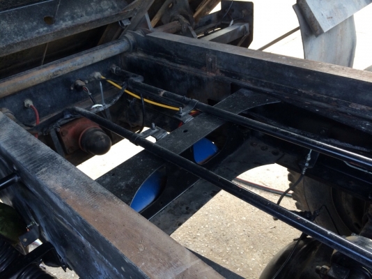 ขายด่วนเม็กก้า 260แรง ดั้มเนียมเกษตรอู่ธวัชชัยการช่าง รถสวยมาก