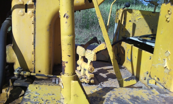 ขายด่วนรถแทร็กเตอรCATD5Bรถสวยพร้อมใช้งานไมมีเอกสาร ขายด่วนรถแทร็กเตอรCATD5Bรถสวยพร้อมใช้งานไมมีเอกสาร