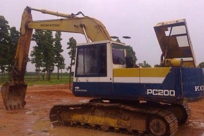 **500,000 บ.ต่อรอง**ขาย แบคโฮ KOMATSU PC200-3 คอนโทรลยาว เครื่องเดิม ปั้มของPC200-5 เครื่องKOMATSU 6D105-6สูบ เครื่องดีแน่น แรงดี ปั้มดี แรง ไม่เยิ้ม ทำงานดี เร็วดี คล่องตัว บูมอาร์มสวย ไม่ปะ บุ้งกี๋ดี ไม่ผุ เอวดีแน่น ไม่แตกไม่ร้าว ช่วงล่าง70\% โซ่ดี แทร็ก **500,000 บ.ต่อรอง**ขาย แบคโฮ KOMATSU PC200-3 คอนโทรลยาว เครื่องเดิม ปั้มของPC200-5 เครื่องKOMATSU 6D105-6สูบ เครื่องดีแน่น แรงดี ปั้มดี แรง ไม่เยิ้ม ทำงานดี เร็วดี คล่องตัว บูมอาร์มสวย ไม่ปะ บุ้งกี๋ดี ไม่ผุ เอวดีแน่น ไม่แตกไม่ร้าว ช่วงล่าง70\% โซ่ดี แทร็ก