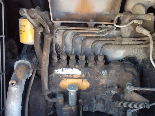 ขายรถตักล้อยางโคมัสสุWA-100 สภาพพร้อมใช้งานขาย750000