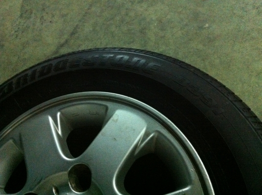 ล้อเดิม Toyota Mazda พร้อมยาง ล้อเดิม Toyota Mazda พร้อมยาง