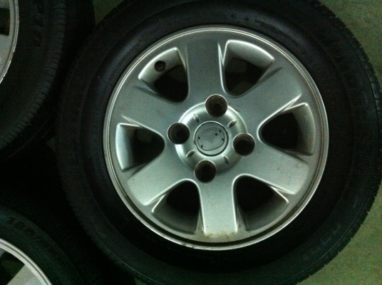 ล้อเดิม Toyota Mazda พร้อมยาง ล้อเดิม Toyota Mazda พร้อมยาง