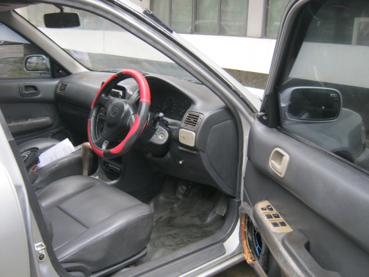 toyota ไฮทอค ปี1999 เกียร์ออโต สวยพร้อมขับ 49000