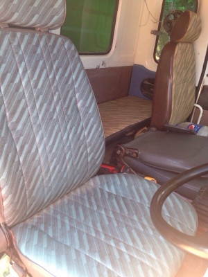 ***ขายแล้วครับขอบคุณ Truck2hand ขาย ISUZU ROCKY FXZ-240หัวขาว 10ล้อ2เพลาดั้ม ISUZU ROCKY FXZ23NFY 6SD1-240HP ปี33 เครื่องเดิม เกียร์เดิม แน่นดี แรงดี เกียร์เข้าง่ายไม่หลุดครับ ช่วงล่างเดิม คัสซีสวย ไม่ปะ ไม่ผุ ใหญ่ๆ สาดสีแล้ว กระบะดั้มเหล็กต่อใหม่ไม่นาน ฝ ***ขายแล้วครับขอบคุณ Truck2hand ขาย ISUZU ROCKY FXZ-240หัวขาว 10ล้อ2เพลาดั้ม ISUZU ROCKY FXZ23NFY 6SD1-240HP ปี33 เครื่องเดิม เกียร์เดิม แน่นดี แรงดี เกียร์เข้าง่ายไม่หลุดครับ ช่วงล่างเดิม คัสซีสวย ไม่ปะ ไม่ผุ ใหญ่ๆ สาดสีแล้ว กระบะดั้มเหล็กต่อใหม่ไม่นาน ฝ