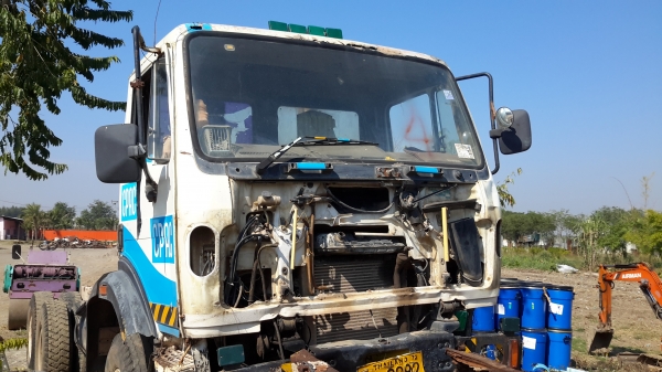 ขายเหมาหัวคัชีรถโม่ปูนเก่า 4คัน นิสสัน กับเบนช์