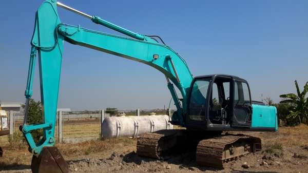 ขายรถแมคโค  KOBELCO SK200-6 YN07 ขายตามสภาพ